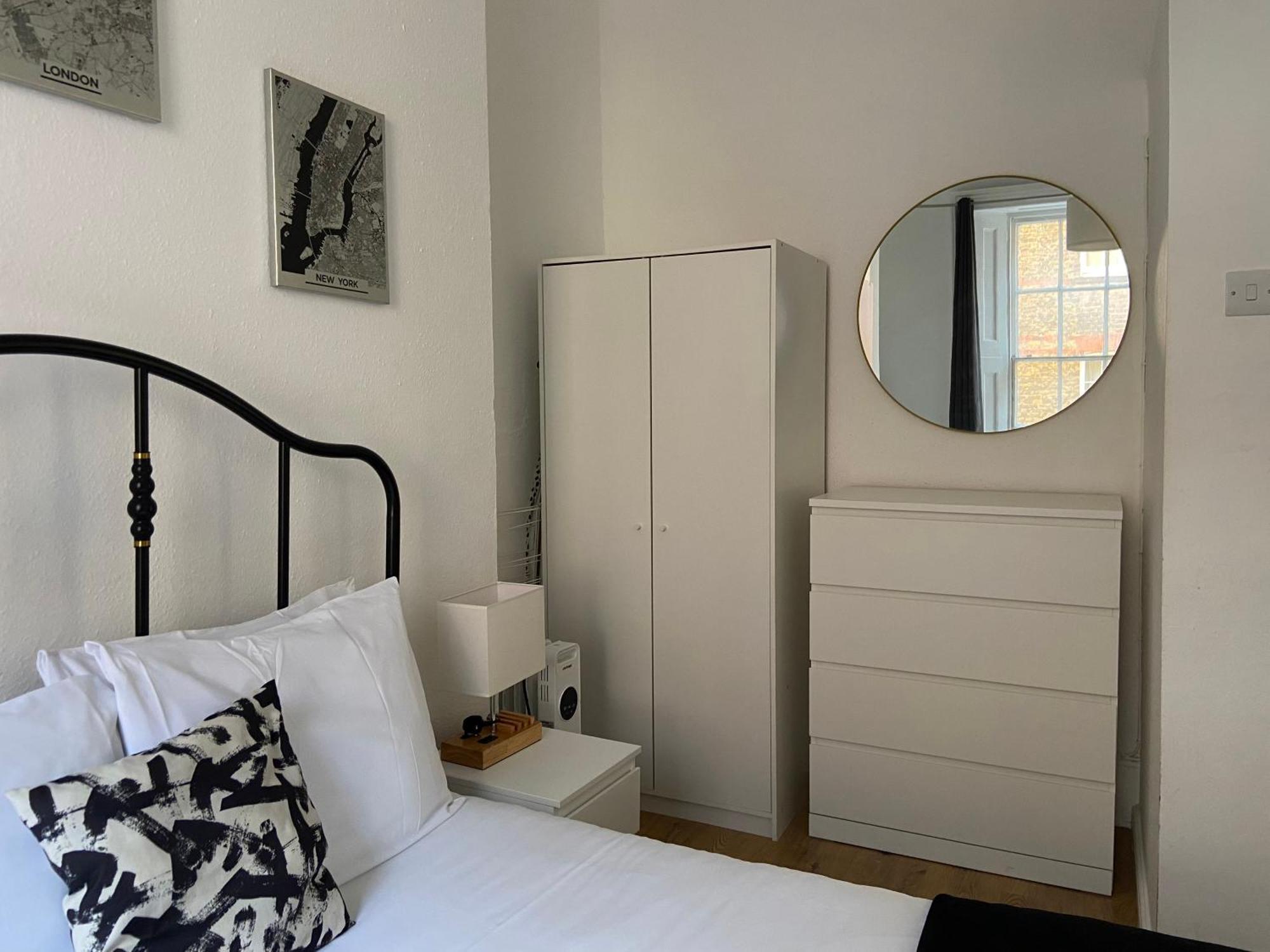 Stay In The Heart Of Soho London Exterior photo